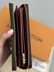 Louis Vuitton Monogram Canvas Zippy Wallet Fuchsia M41895